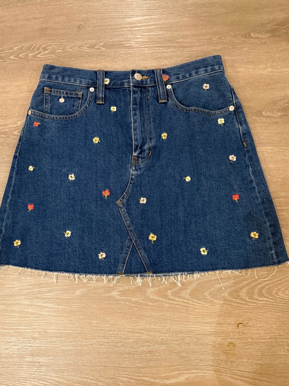 Madewell Confetti Floral Embroidered Denim A-Line Mini Skirt Size 28 - Picture 5 of 14